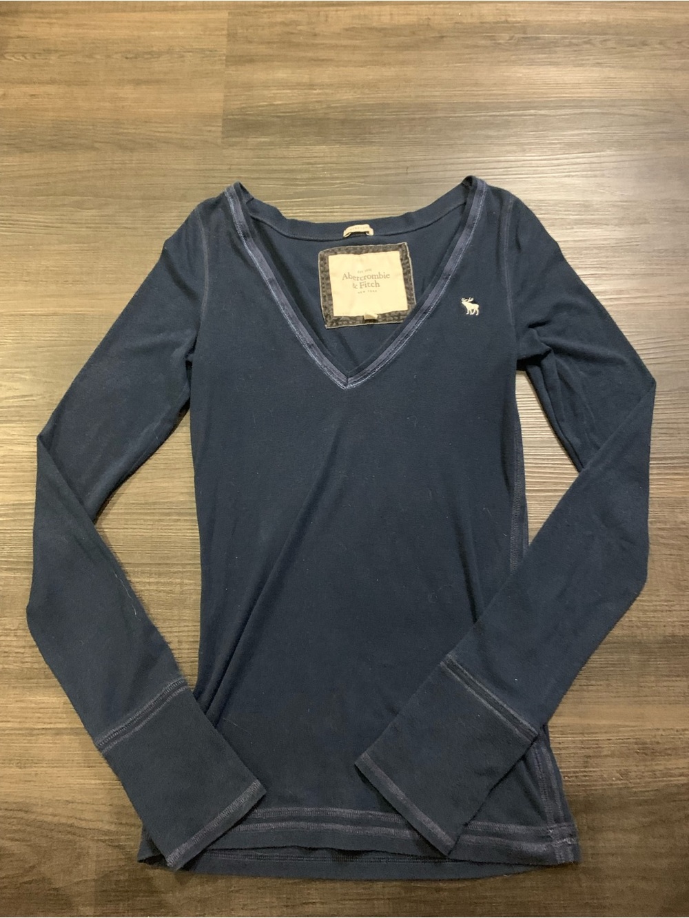 Abercrombie & Fitch Navy V-Neck Long Sleeve Tee with Logo